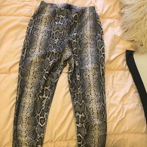 Missguided croc leggings!
